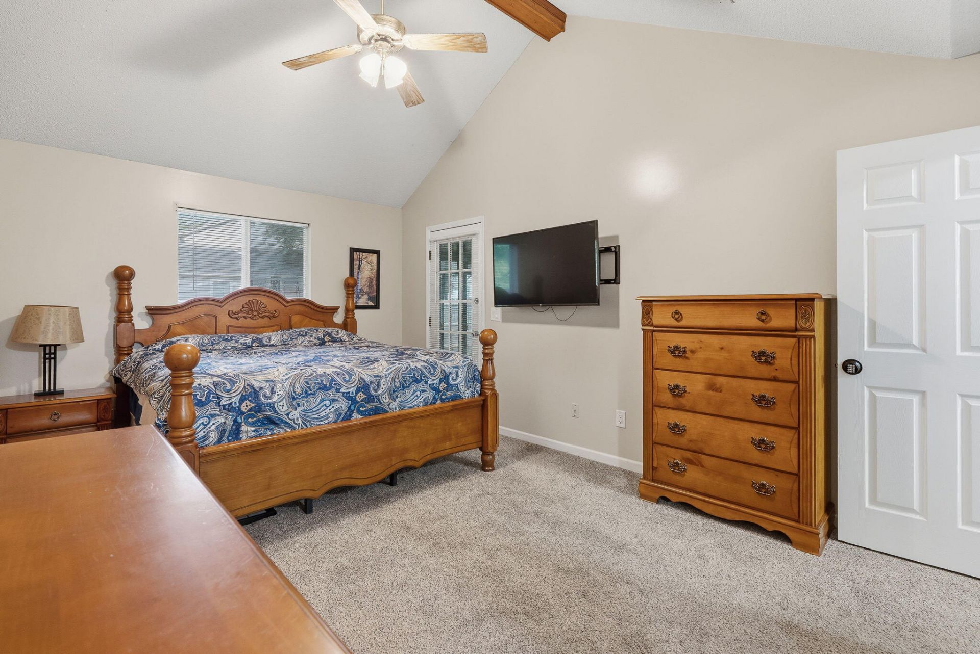 10 Solomon Court Photo 13