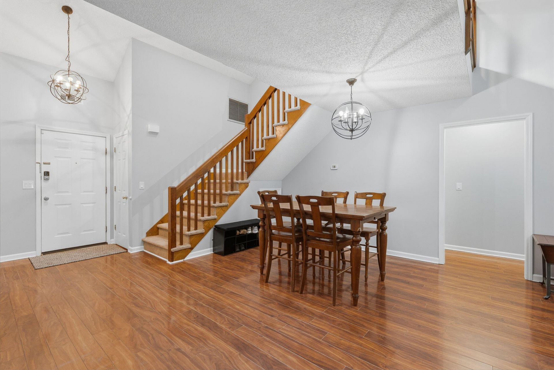 10 Solomon Court Photo 5