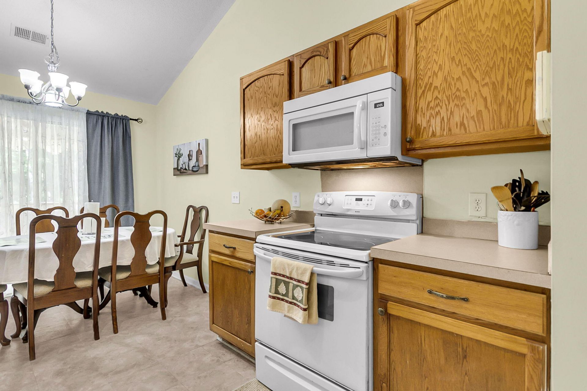 1416 Pinethicket Drive Photo 13