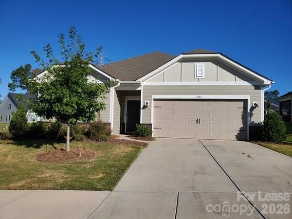 1003 Alicante Avenue , Charlotte, NC 28214