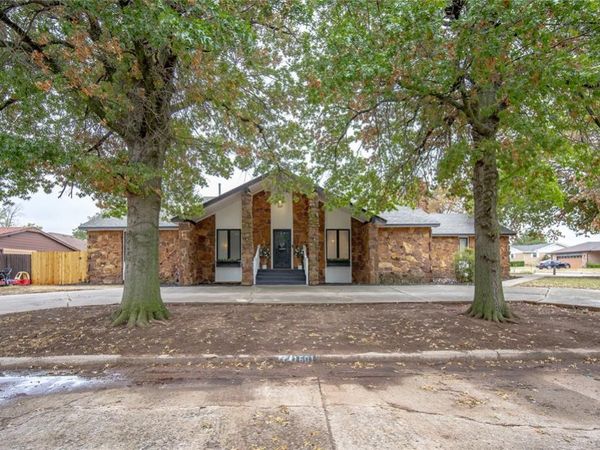 1501 W Hickory Street, El Reno, OK 73036