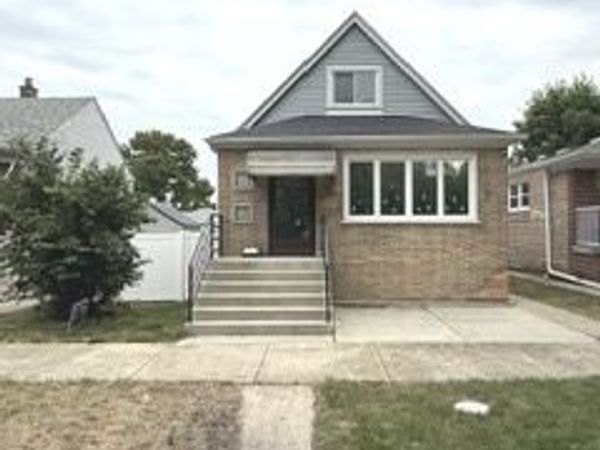 9959 S Escanaba Avenue , Chicago, IL 60617