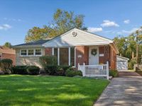 824 N Vail Avenue, Arlington Heights, IL 60004 primary photo