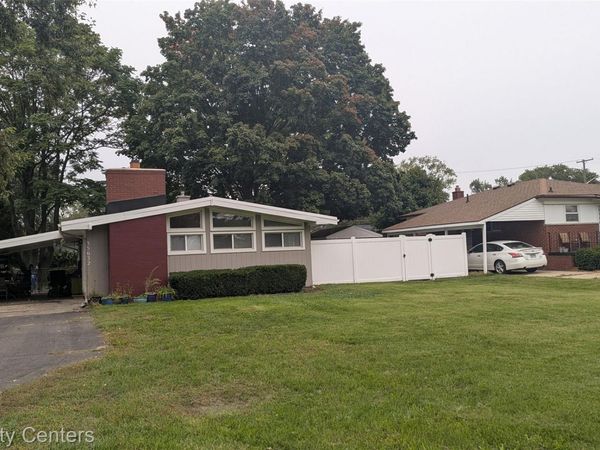 35632 Palmer Road , Westland, Mi 48186