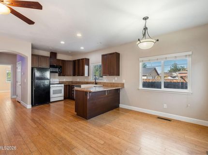 880 Salazar Lane, Reno, NV 89509 Photo