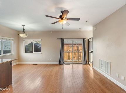 880 Salazar Lane, Reno, NV 89509 Photo