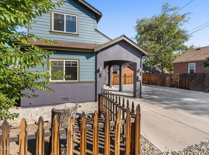 880 Salazar Lane, Reno, NV 89509 Photo