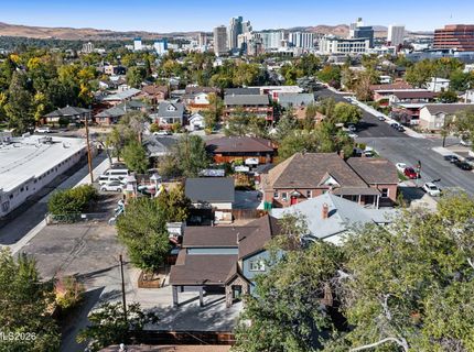 880 Salazar Lane, Reno, NV 89509 Photo