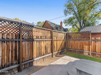 880 Salazar Lane, Reno, NV 89509 Photo