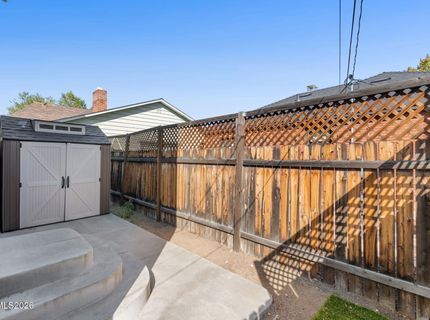 880 Salazar Lane, Reno, NV 89509 Photo