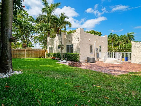813 Avon Road, West Palm Beach, FL 33401