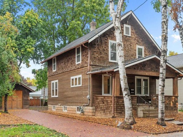 1016 W COMMERCIAL STREET, Appleton, WI 54914