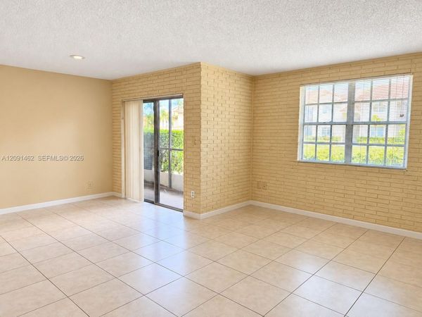 1285 SW 46th Ave, Unit 2711, Pompano Beach, FL 33069