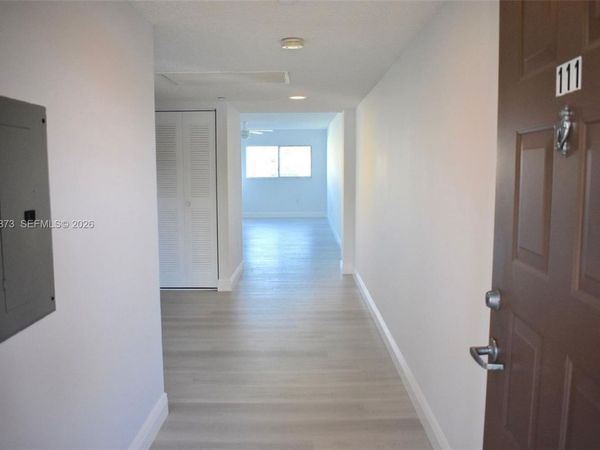 12550 SW 15th St , Unit 111E, Pembroke Pines, FL 33027
