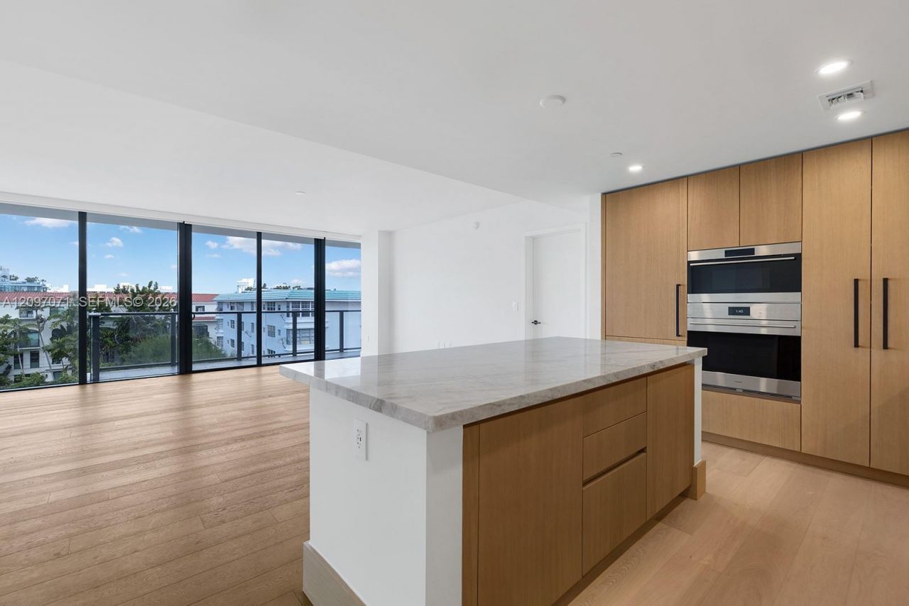 1176 97th , Unit 509, Bay Harbor Islands, FL 33160 Photo