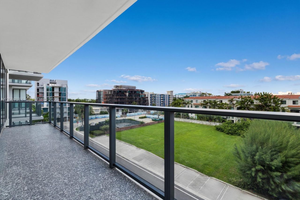 1176 97th , Unit 509, Bay Harbor Islands, FL 33160 Photo