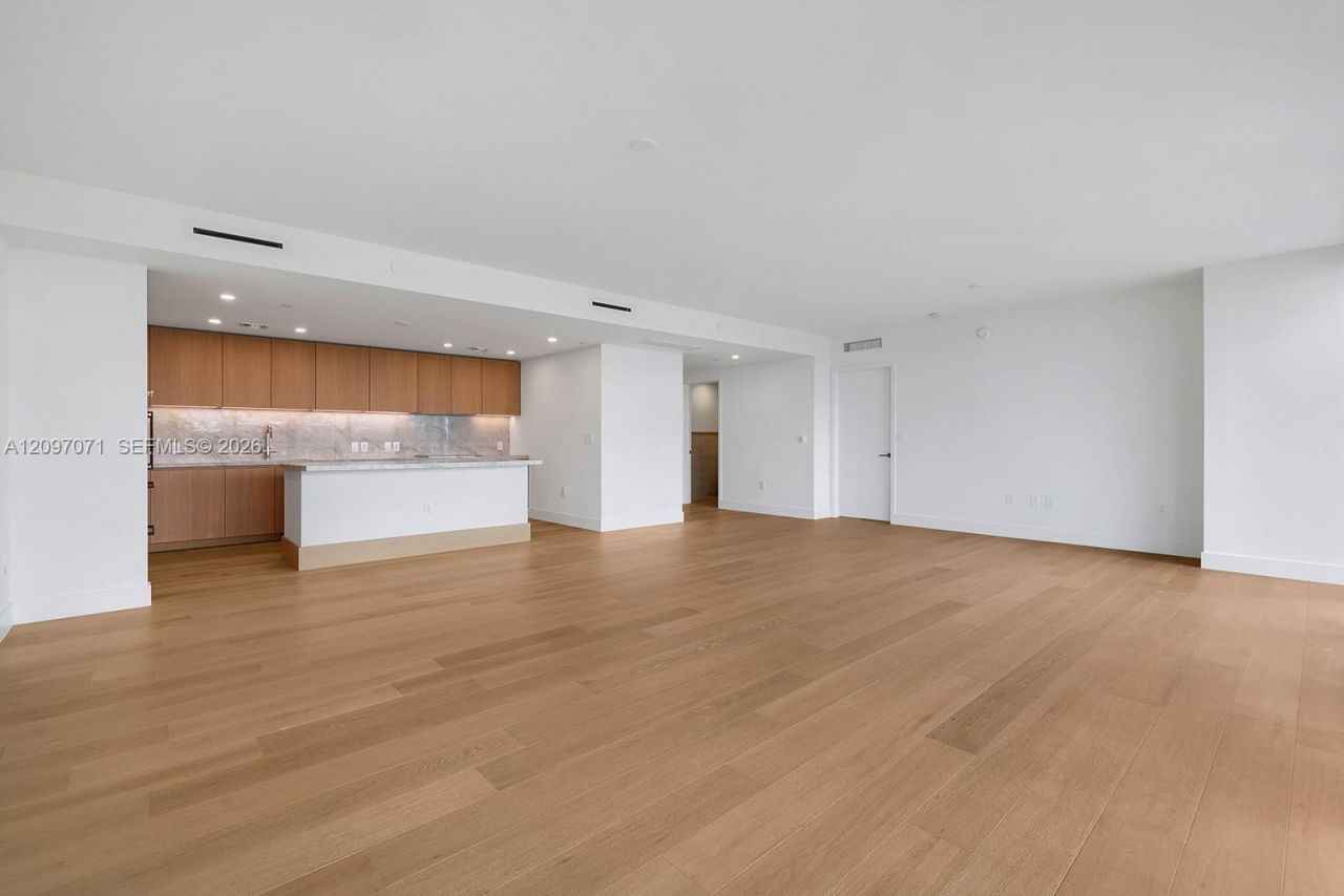 1176 97th , Unit 509, Bay Harbor Islands, FL 33160 Photo