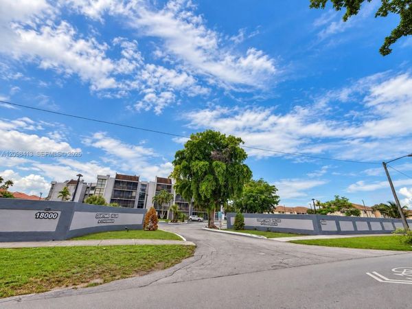 Unit 312A, Hialeah, FL 33015