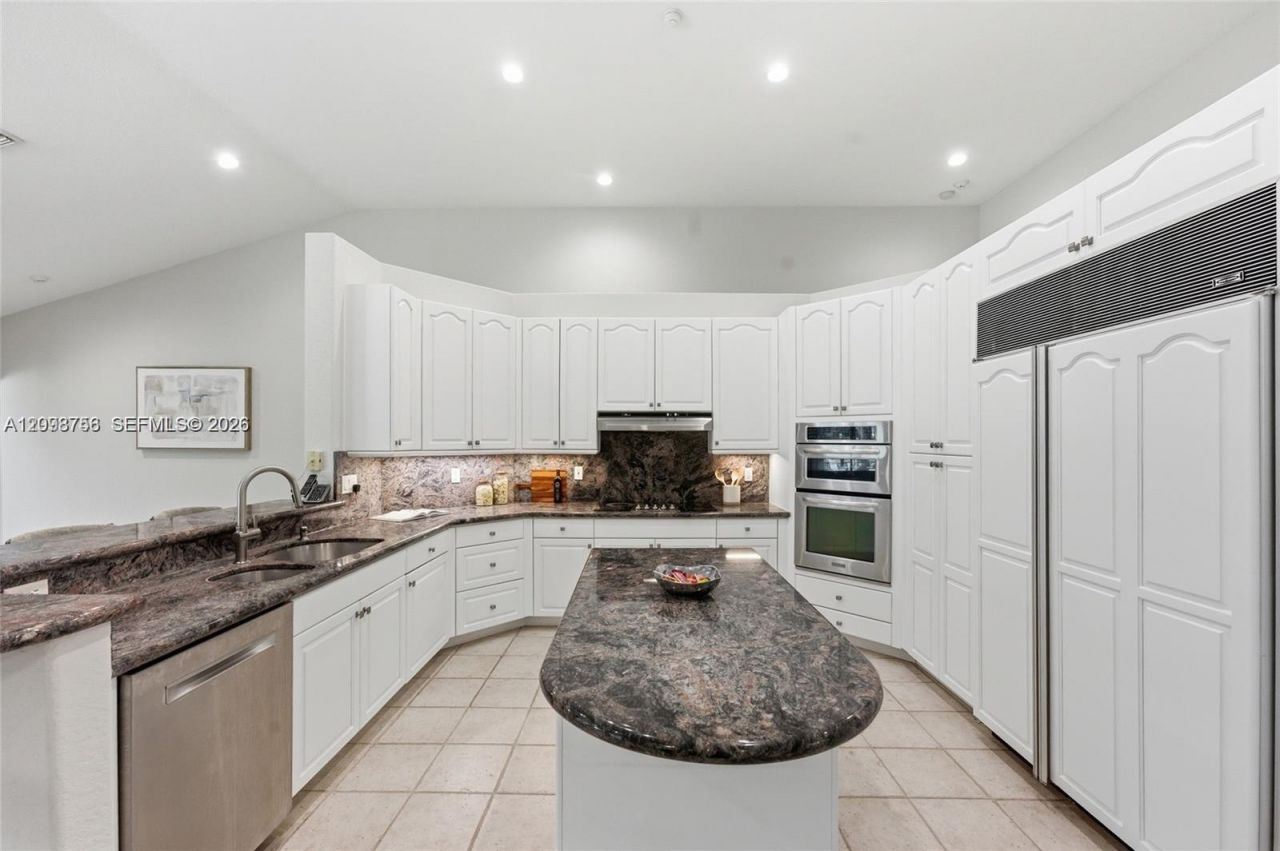158 Dockside Cir , Weston, FL 33327 Photo