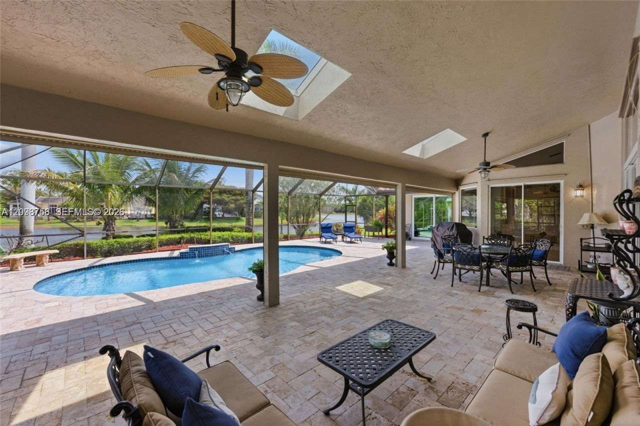 158 Dockside Cir , Weston, FL 33327 Photo