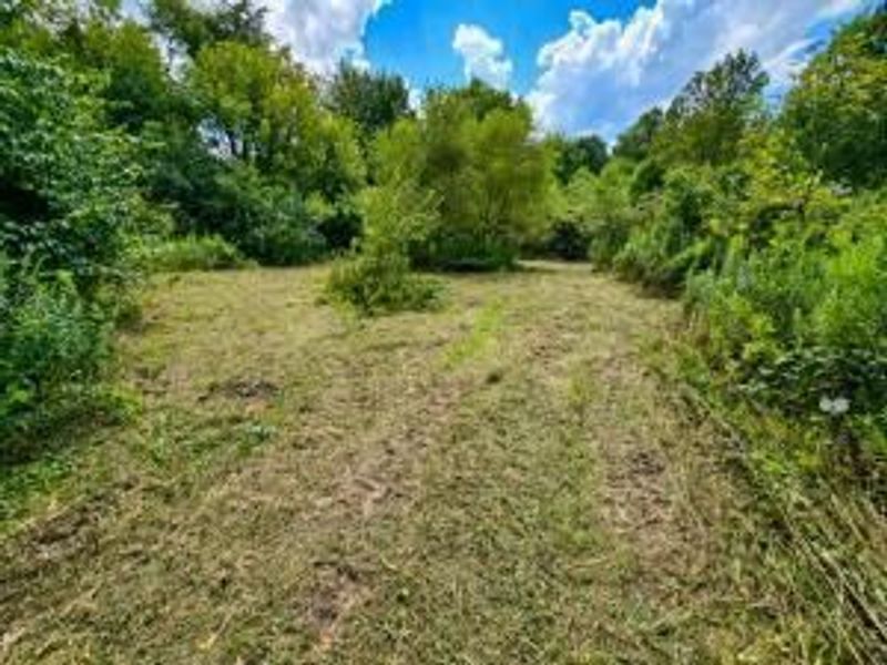 5143 S Pitchin Road , Springfield, OH 45502 Photo 3