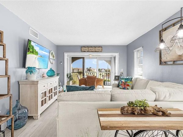 53 High Point CIR W, Unit 310, NAPLES, FL 34103