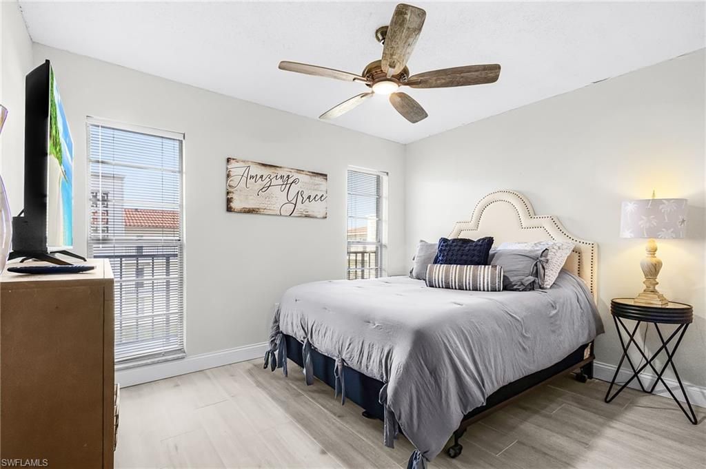 53 High Point Cir W, Unit 310, Naples, FL 34103 Photo