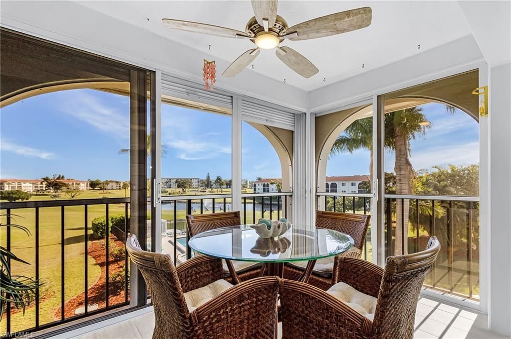 53 High Point Cir W, Unit 310, Naples, FL 34103 Photo