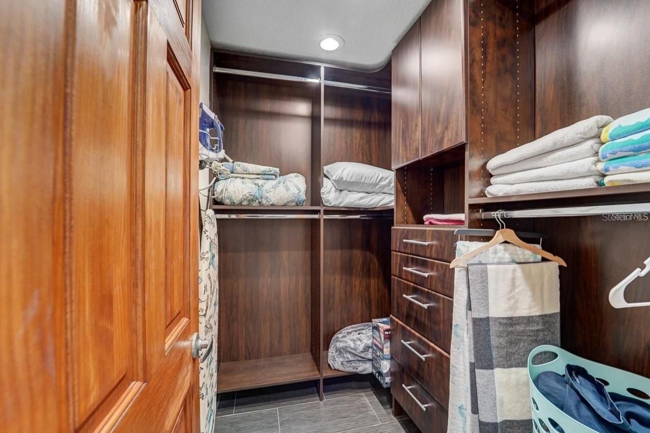2598 Wood Street , Sarasota, FL 34237 Photo