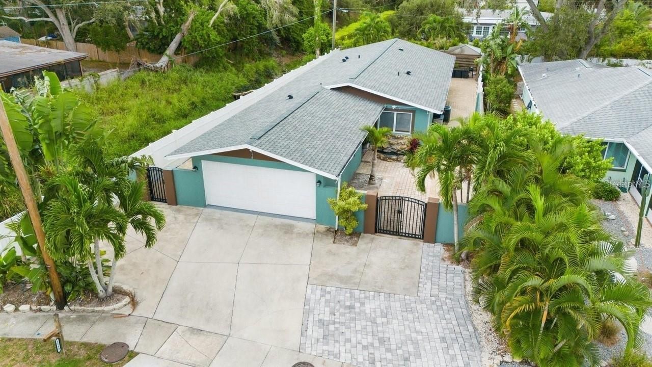 2598 Wood Street , Sarasota, FL 34237 Photo