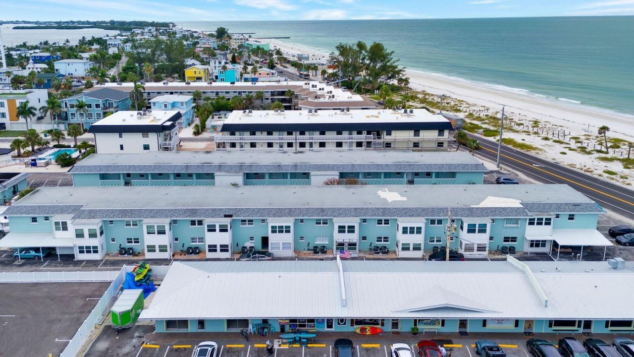 611 Gulf Drive N, Unit A14, Bradenton Beach, FL 34217 Photo