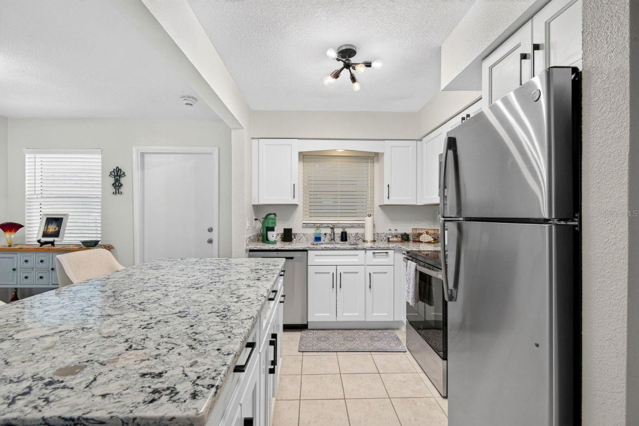 611 Gulf Drive N, Unit A14, Bradenton Beach, FL 34217 Photo
