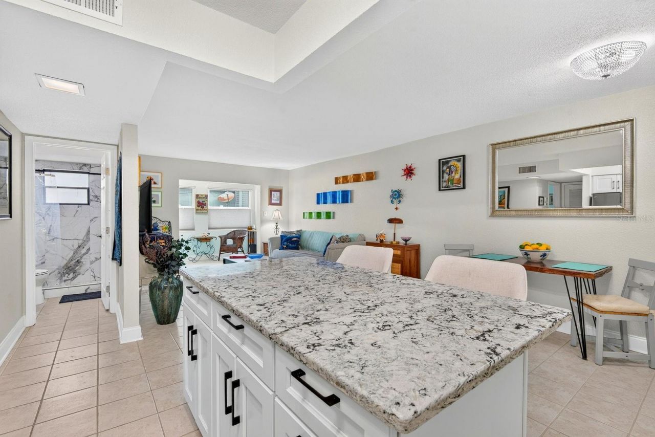 611 Gulf Drive N, Unit A14, Bradenton Beach, FL 34217 Photo