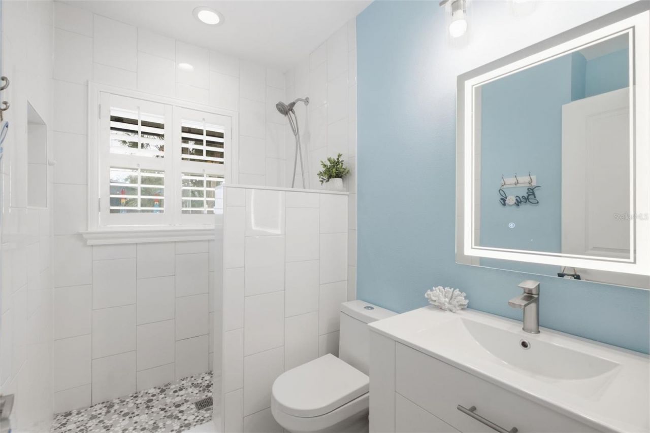 1206 Bay Shore Boulevard, Indian Rocks Beach, FL 33785 Photo