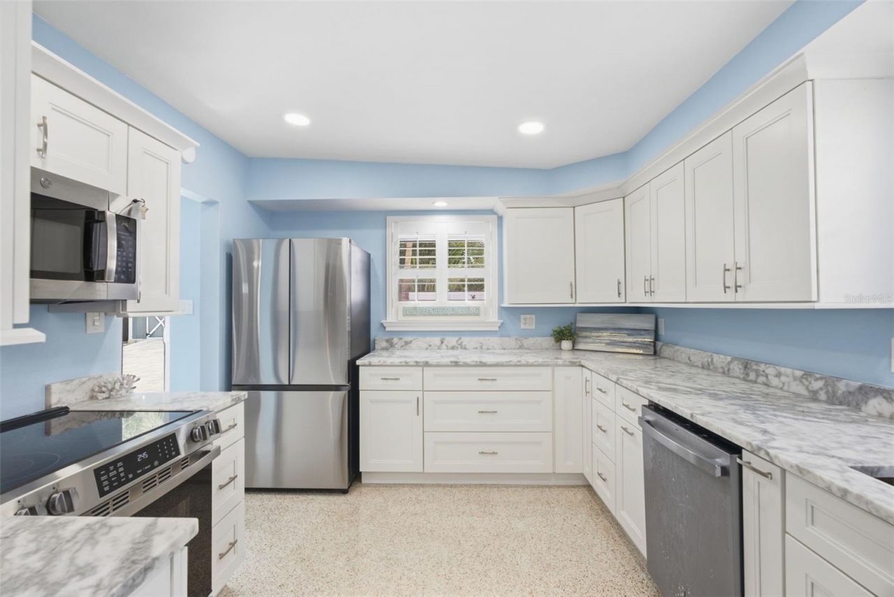 1206 Bay Shore Boulevard, Indian Rocks Beach, FL 33785 Photo
