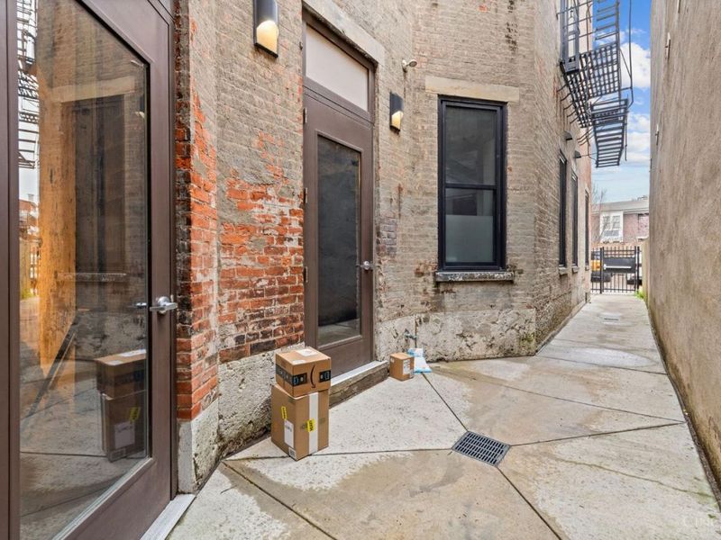 1408 Elm Street, Unit 5, Cincinnati, OH 45202 Photo 5