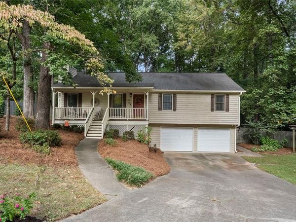 7080 Sumit Creek Drive NW, Kennesaw, GA 30152