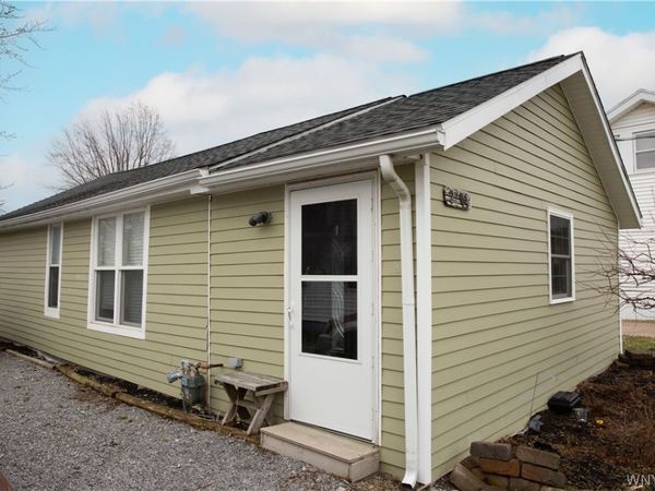 2704 Riverton Avenue , Hamburg, NY 14075