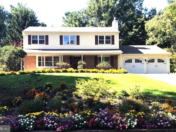345 COLONIAL AVENUE , COLLEGEVILLE, PA 19426