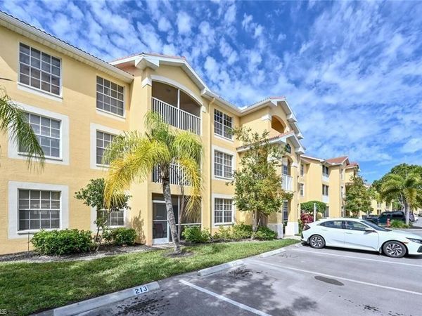 4630 Saint Croix LN , Unit 834, NAPLES, FL 34109