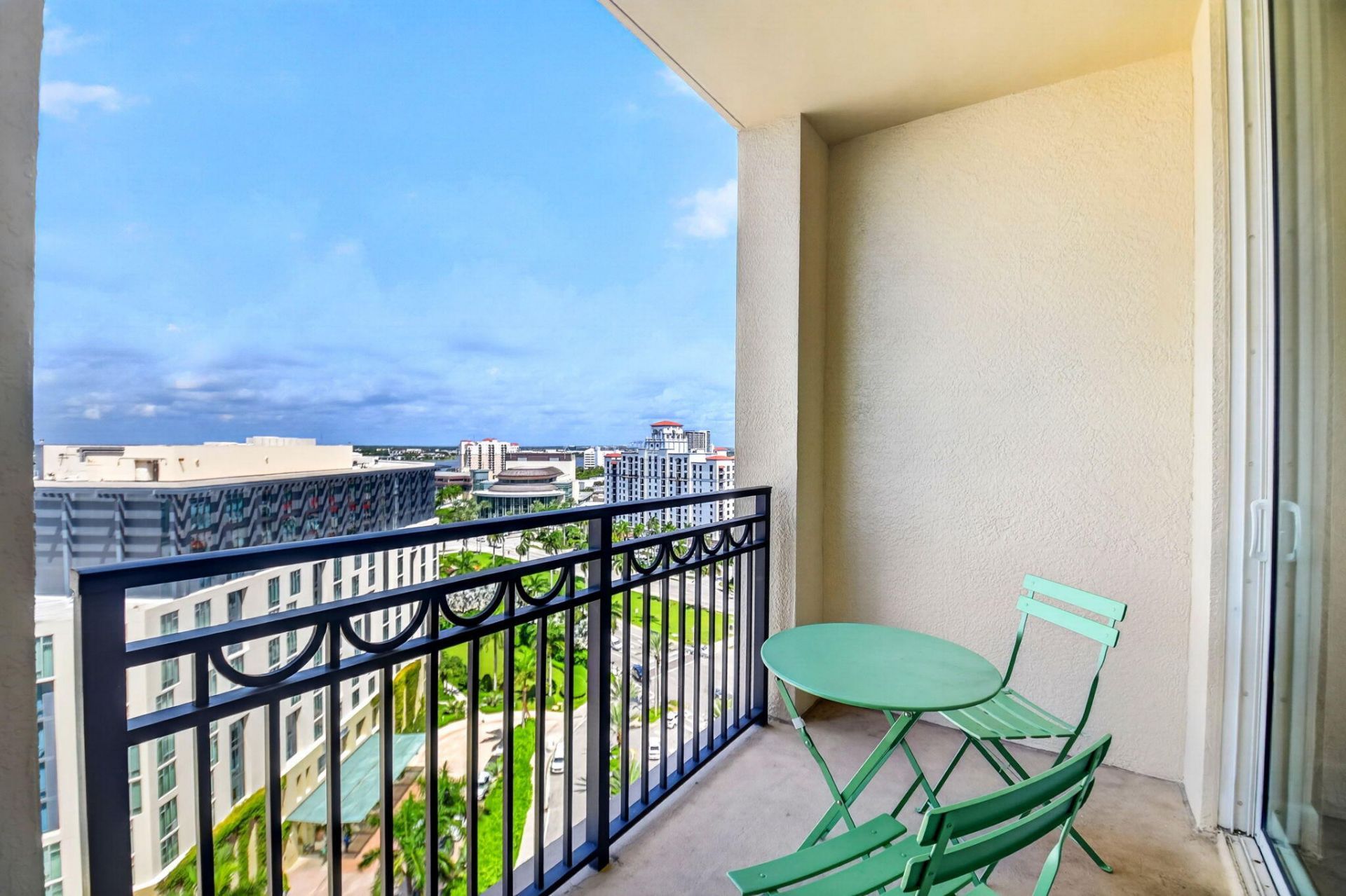 550 Okeechobee Boulevard, Unit 1618, West Palm Beach, FL 33401 Photo