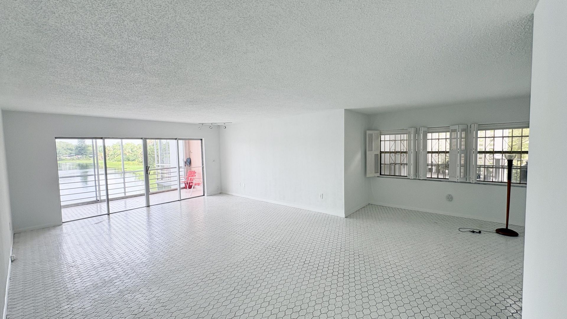 879 NE 195th Street, Unit 227, Miami, FL 33179 Photo