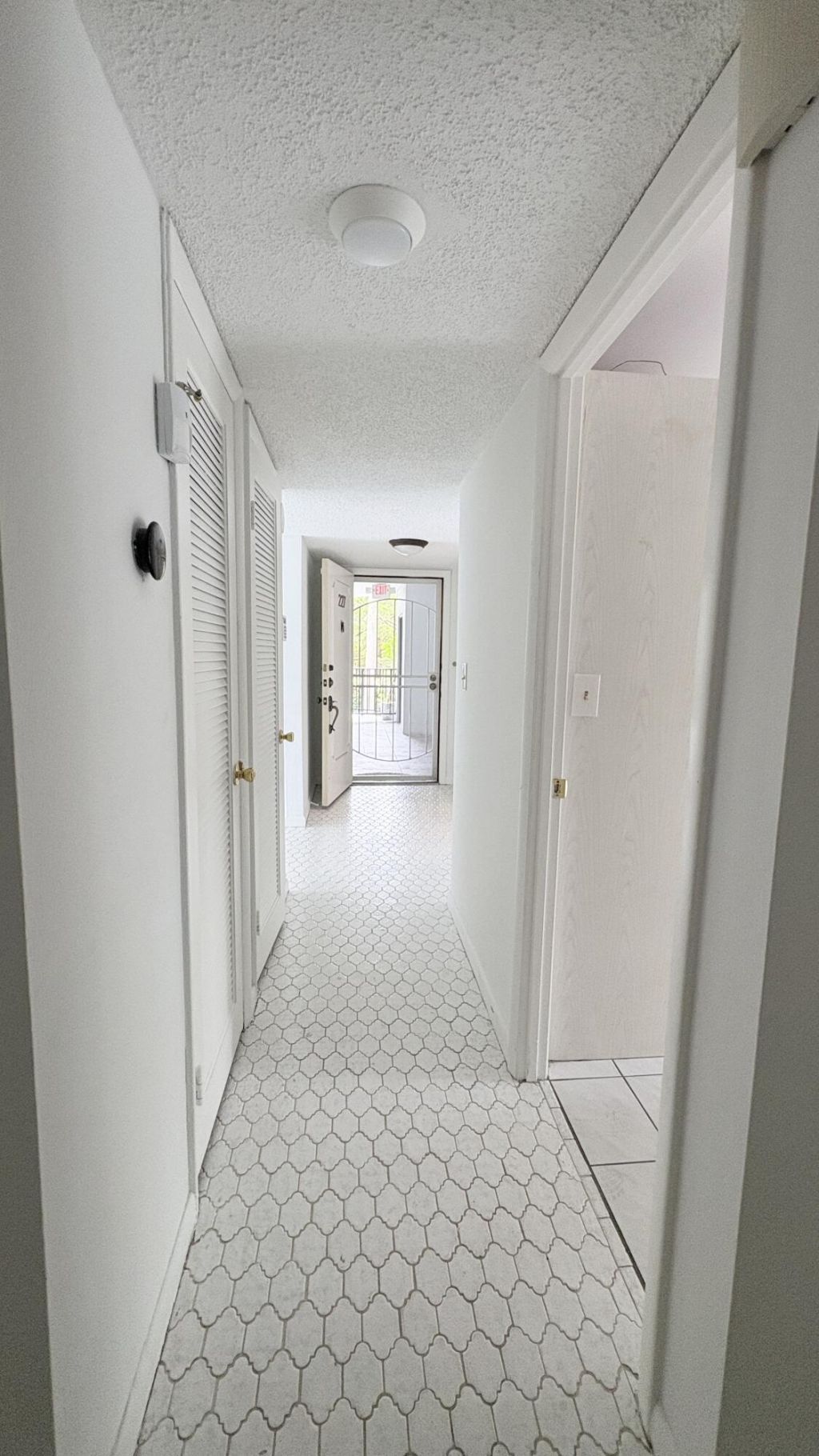 879 NE 195th Street, Unit 227, Miami, FL 33179 Photo