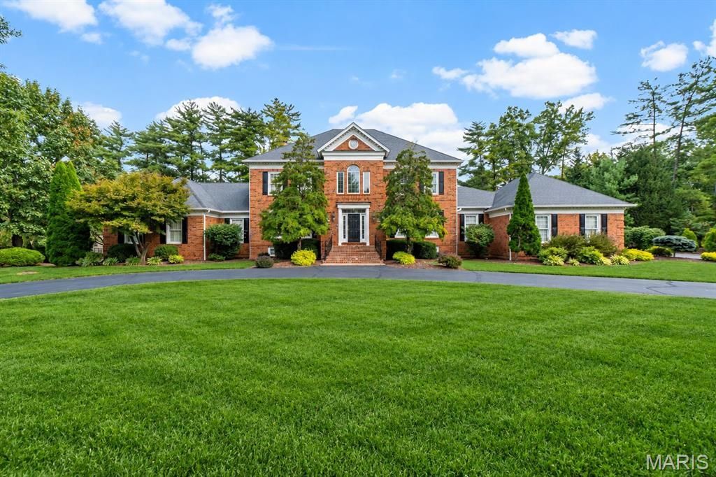 100 Wexler Manor Court, Saint Louis, MO 63141 Main Photo