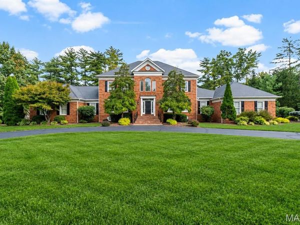 100 Wexler Manor Court, St Louis, MO 63141