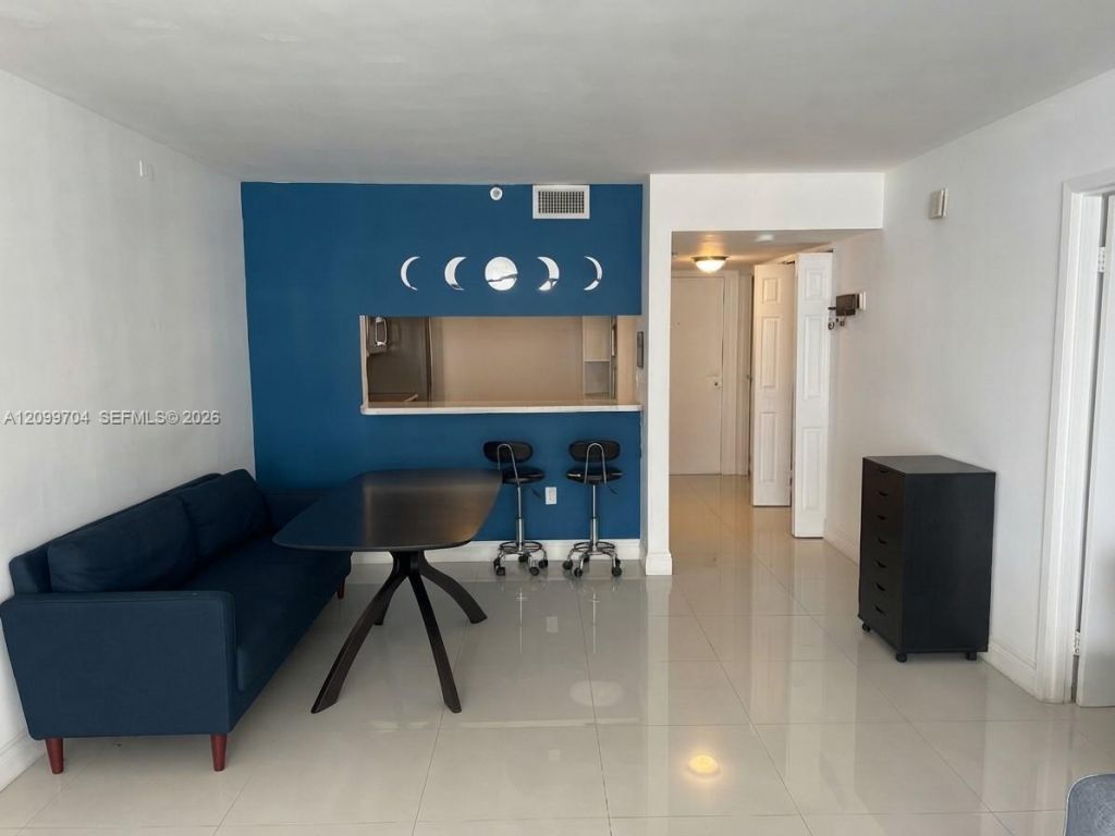 555 NE 15th St , Unit 10F, Miami, FL 33132 Photo