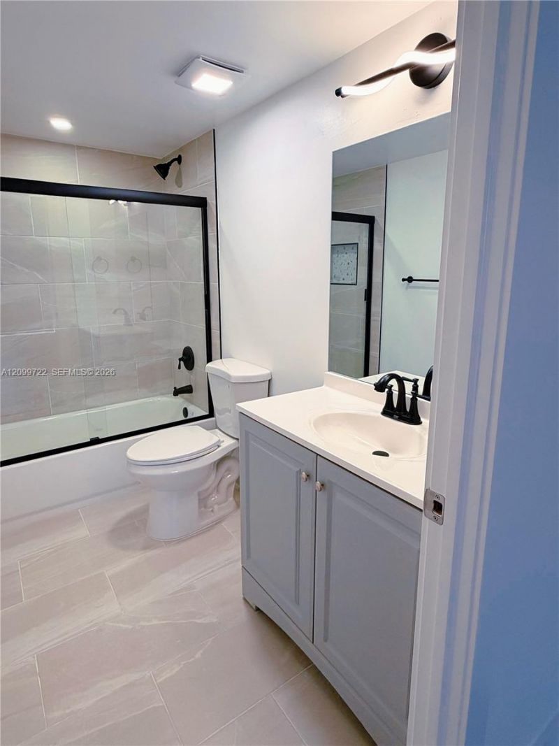 1470 NE 123rd St, Unit A901, North Miami, FL 33161 Photo