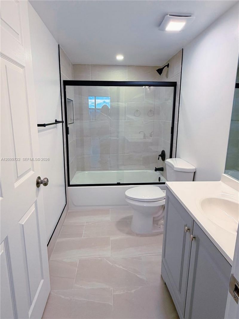 1470 NE 123rd St, Unit A901, North Miami, FL 33161 Photo