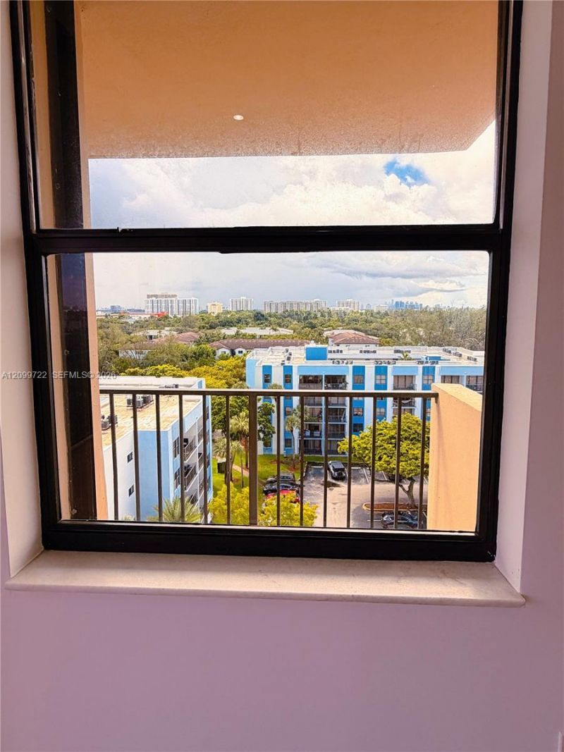 1470 NE 123rd St, Unit A901, North Miami, FL 33161 Photo