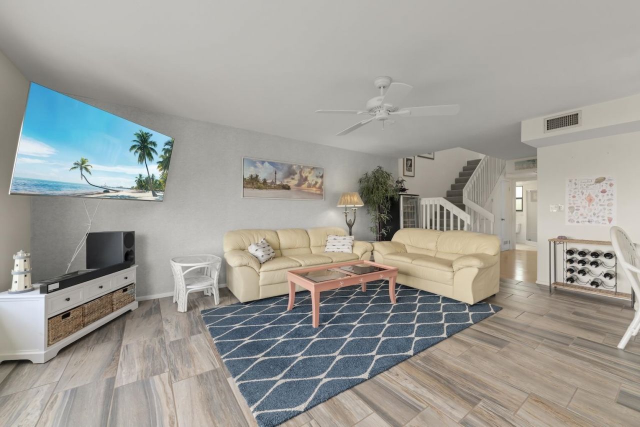 1394 Middle Gulf Dr, Unit C, Sanibel, FL 33957 Photo